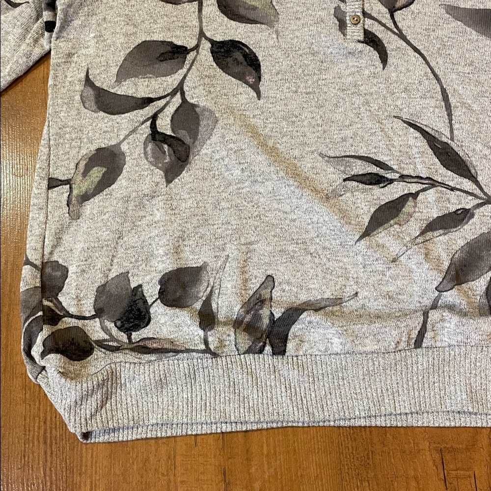 Reitmans Heather Gray Lightweight Knit Sweater - Picture 5 of 8